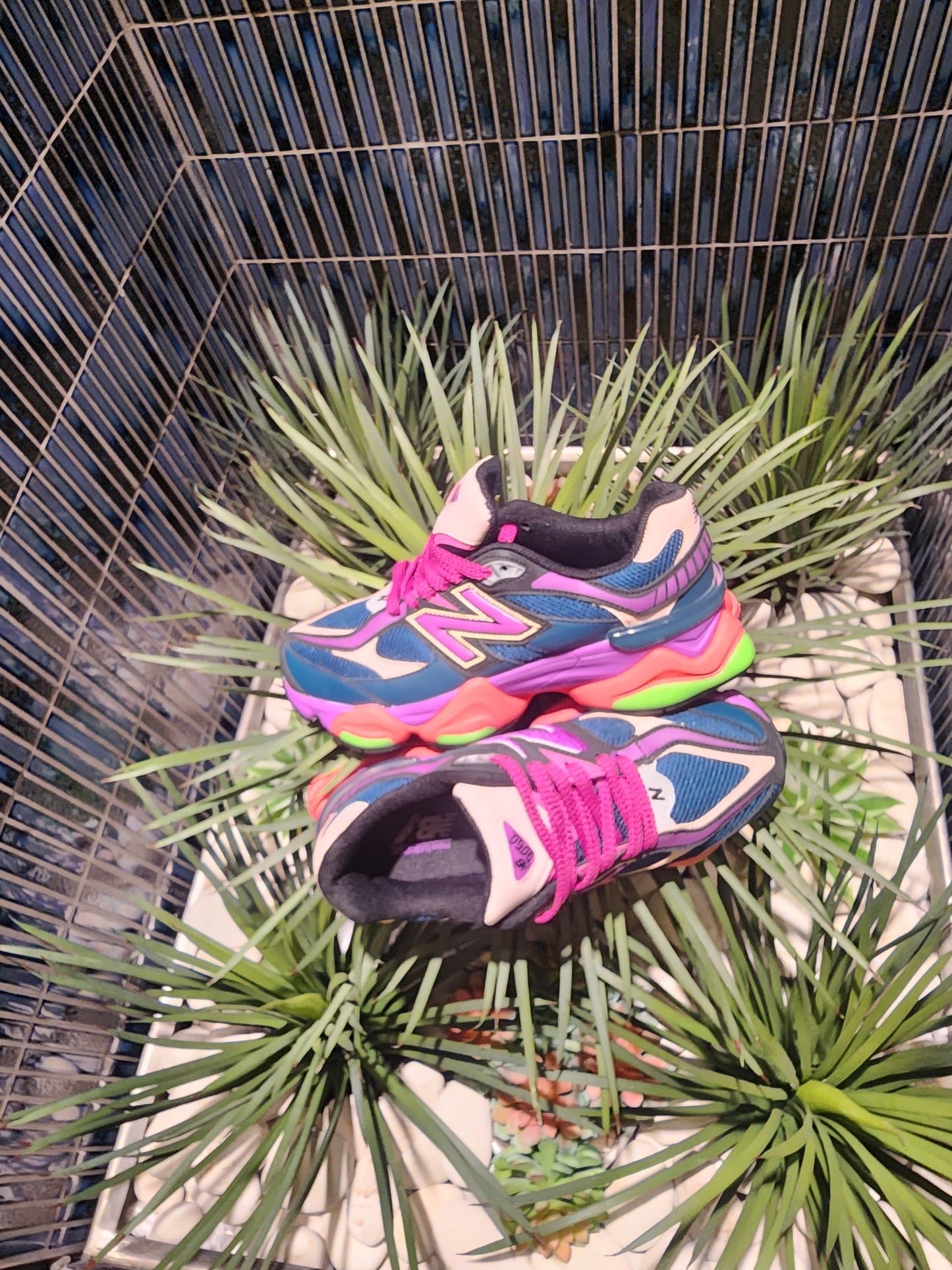 New Balance 9060 Custom "Berry"