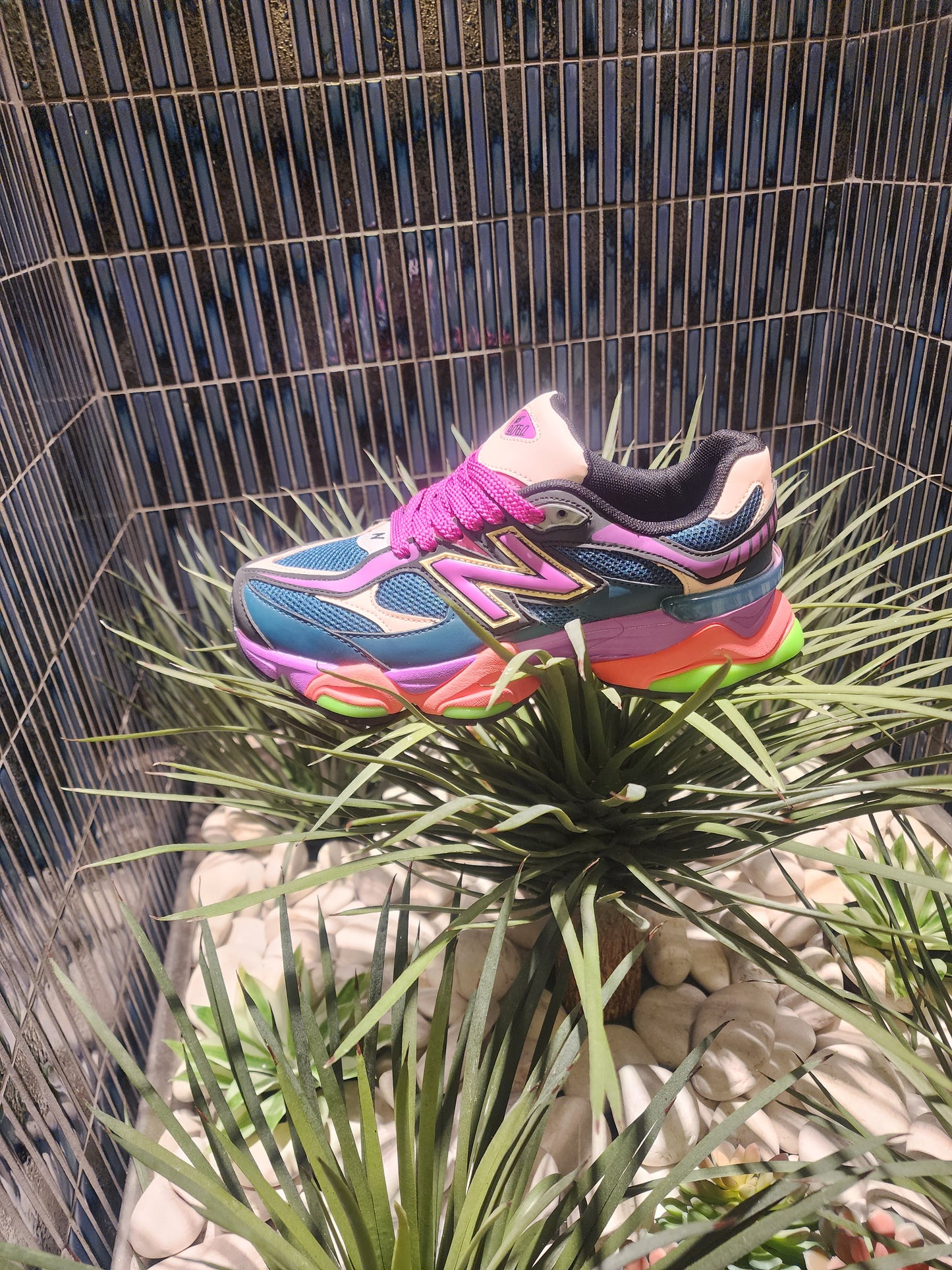 New Balance 9060 Custom "Berry"