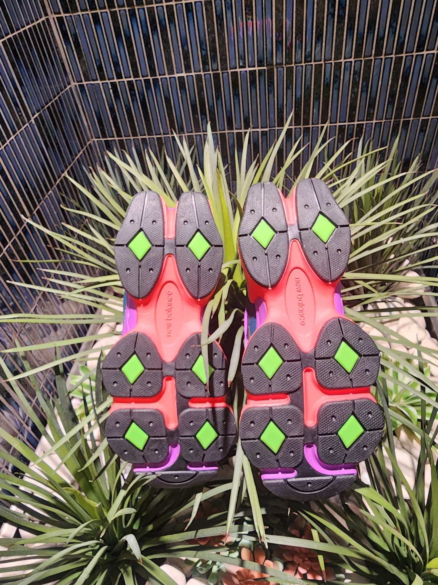 New Balance 9060 Custom "Berry"